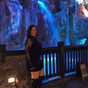 Meet your Posher, Onelia